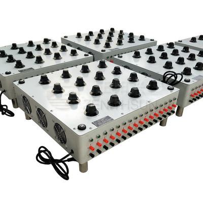Contenitore di resistenza variabile di potere 16X150W controllato facendo scorrere le manopole